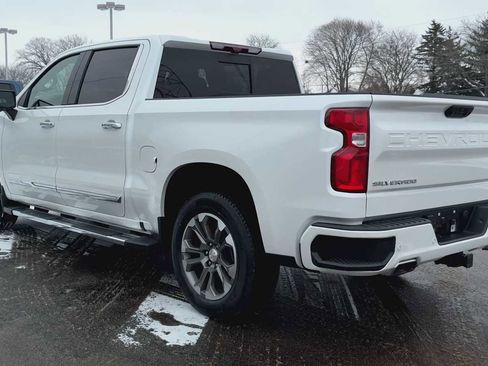 Certified 2023 Chevrolet Silverado 1500 High Country w/ Technology Package image 4