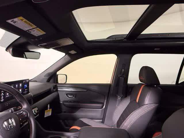 New 2026 Honda Passport TrailSport image 41