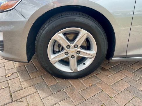 Used 2024 Chevrolet Malibu LT image 8