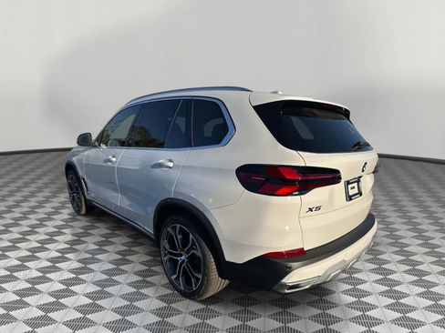 New 2026 BMW X5 xDrive40i w/ Climate Comfort Package AWD/4WD image 5
