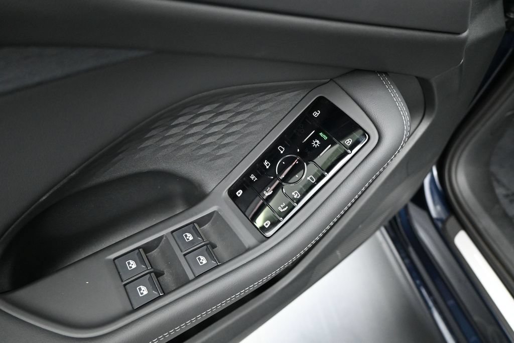 Used 2025 Audi A5 Premium AWD/4WD image 6