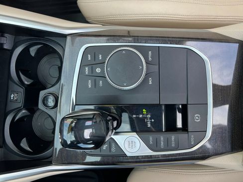 Used 2020 BMW 330i xDrive Sedan w/ Premium Package image 39