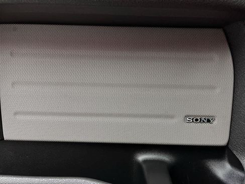 Used 2014 Ford F150 FX4 w/ Equipment Group 402A Luxury AWD/4WD image 12