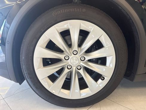 Used 2020 Tesla Model X AWD/4WD image 40