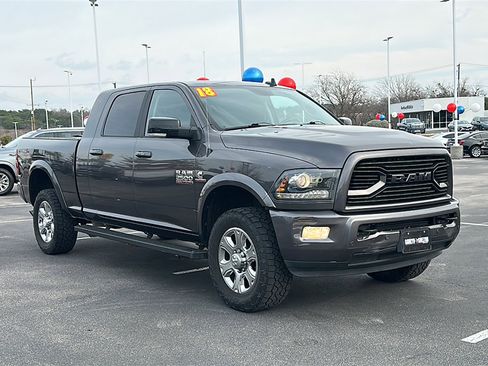 Used 2018 RAM 2500 Laramie w/ Sport Appearance Group image 10