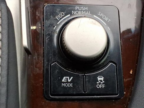 Used 2019 Lexus RX 450h image 19