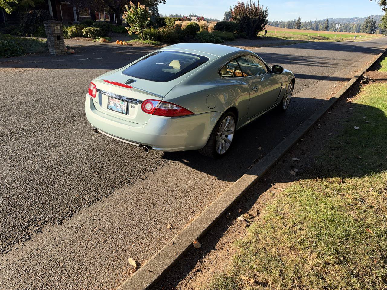 Used 2008 Jaguar XK Coupe RWD image 6