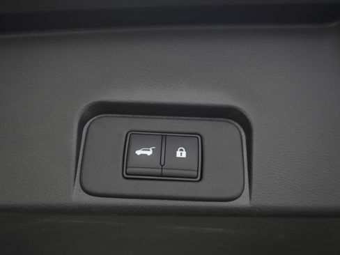 Used 2023 Nissan Rogue SV w/ SV Premium B Package AWD/4WD image 11