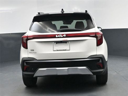 New 2026 Kia Seltos S image 21