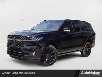 New 2025 Lincoln Navigator Reserve w/ Jet Appearance Package
