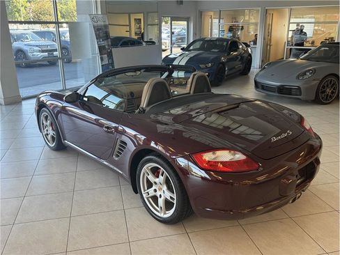 Used 2006 Porsche Boxster S image 16