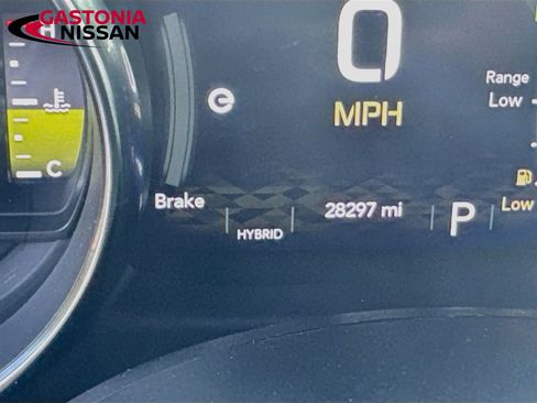 Used 2023 Jeep Wrangler Unlimited Sahara AWD/4WD image 15