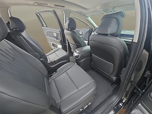 New 2026 Hyundai Ioniq 9 Calligraphy image 21