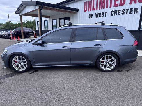 Used 2017 Volkswagen Golf S FWD image 9