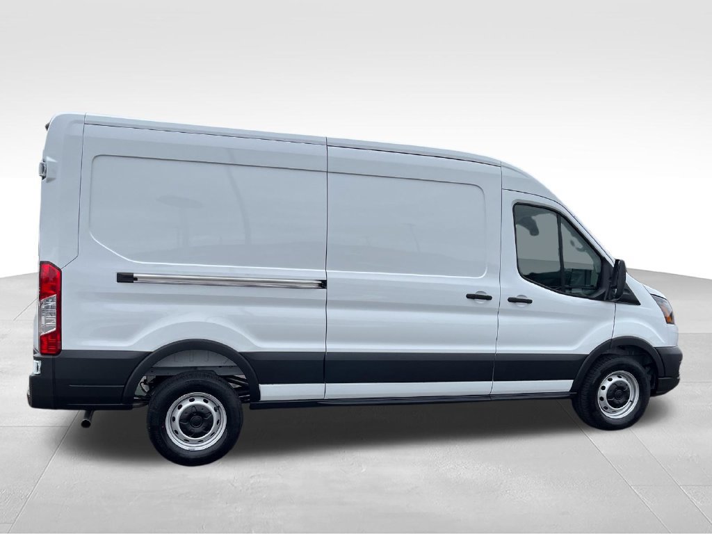 New 2027 Ford Transit 250 148 Medium Roof RWD image 6