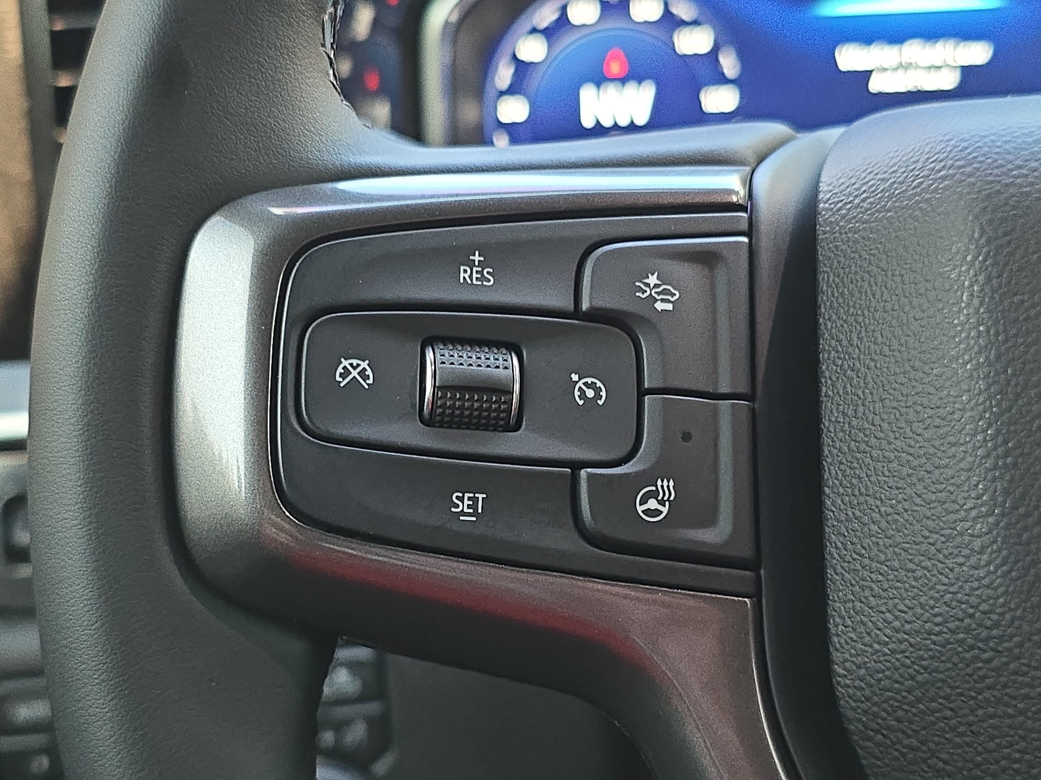 Used 2026 Chevrolet Silverado 2500 ZR2 AWD/4WD image 18