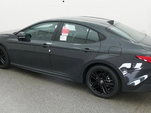 New 2026 Toyota Camry SE image 12