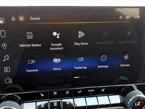 Used 2024 Chevrolet Colorado LT w/ LT Convenience Package II image 8