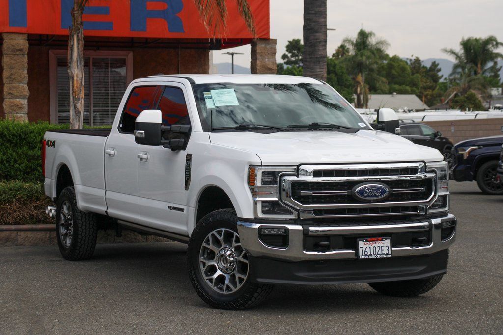 Used 2021 Ford F350 Lariat w/ Lariat Ultimate Package AWD/4WD image 2