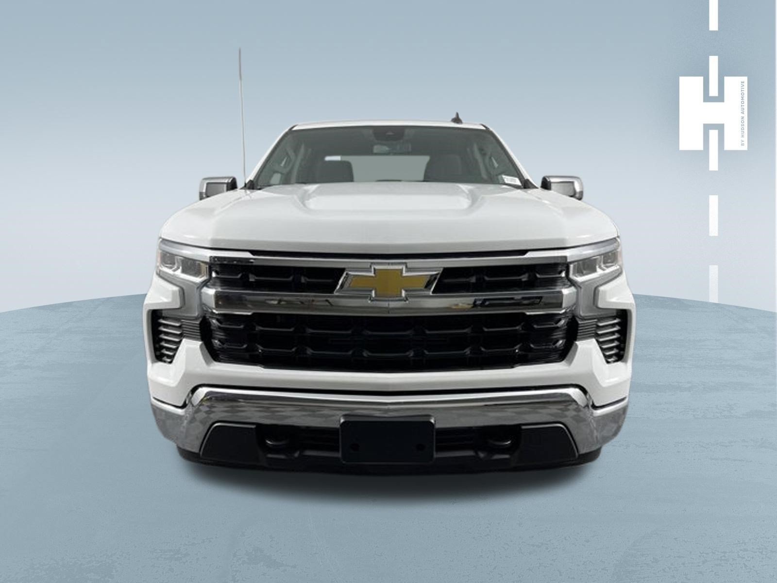 Used 2023 Chevrolet Silverado 1500 LT AWD/4WD image 3