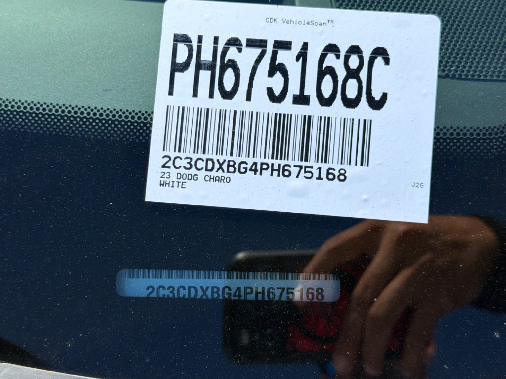 Used 2023 Dodge Charger SXT RWD image 3