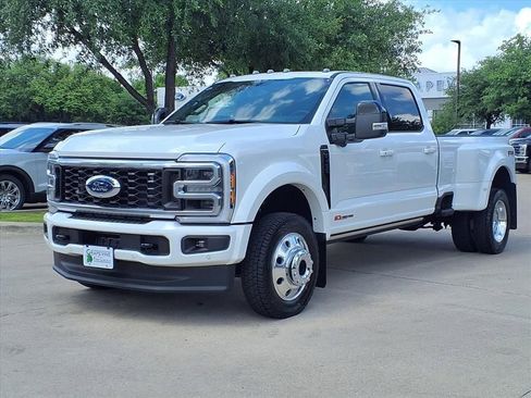 New 2026 Ford F450 Platinum image 1