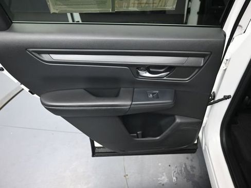 Certified 2025 Honda CR-V LX image 23
