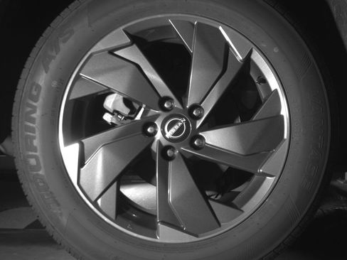 Used 2025 Nissan Rogue SV AWD/4WD image 18