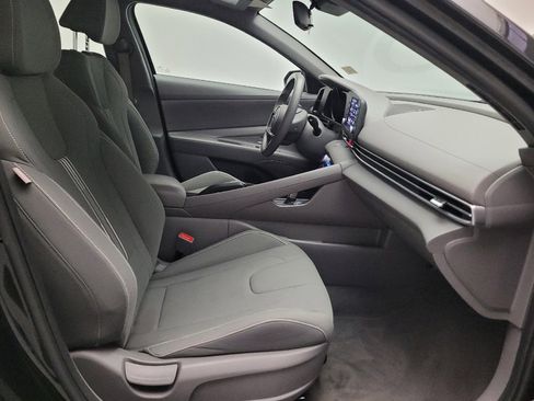 Used 2023 Hyundai Elantra SEL w/ Cargo Package FWD image 21