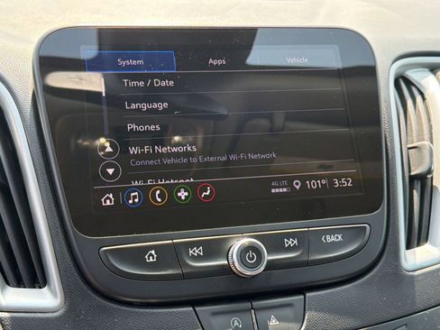 Used 2024 Chevrolet Malibu LT FWD image 22