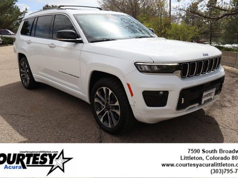 Used 2022 Jeep Grand Cherokee L Overland w/ Luxury Tech Group IV AWD/4WD image 9