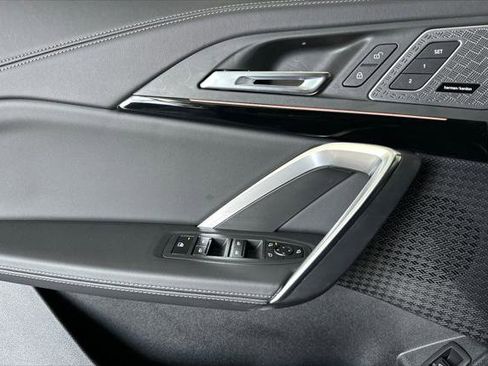 Used 2025 BMW X1 xDrive28i w/ Technology Package image 10