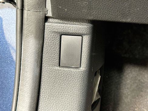 Used 2024 Honda Accord EX image 17