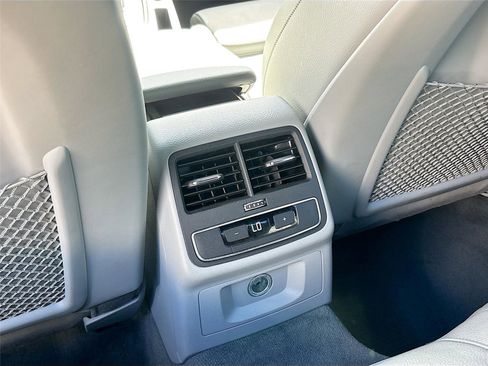 Used 2018 Audi A4 2.0T Ultra Premium Plus w/ Premium Plus Package image 29