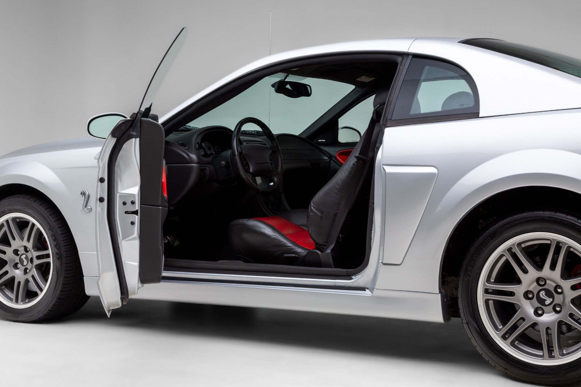 Used 2003 Ford Mustang Cobra RWD image 19