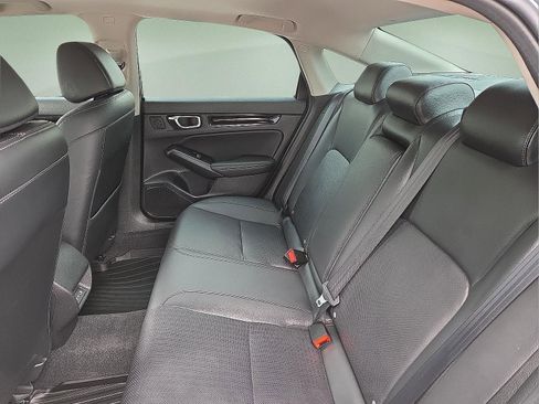 Used 2022 Honda Civic Touring image 10