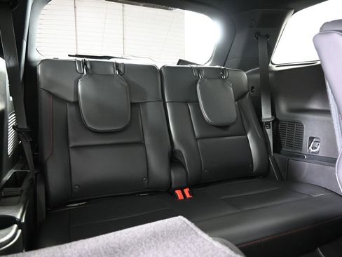 Used 2025 Ford Explorer ST w/ Sun And Sound Package AWD/4WD image 17