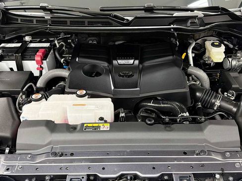 Certified 2026 Toyota Tundra SR5 w/ SR5 Convenience Package AWD/4WD image 30