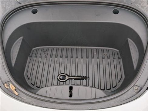 Used 2021 Tesla Model 3 Standard Range Plus image 25