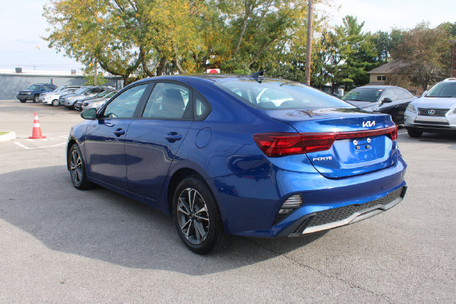 Used 2024 Kia Forte LXS FWD image 35