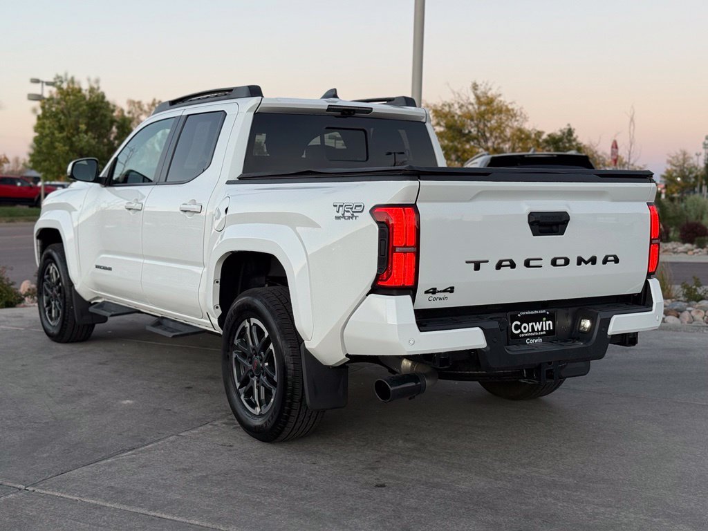 Used 2025 Toyota Tacoma TRD Sport w/ TRD Sport Premium Package AWD/4WD image 5