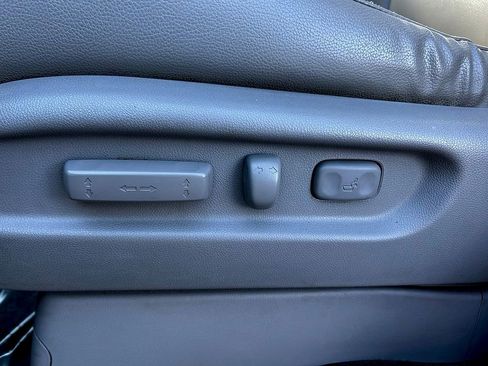 Used 2014 Honda Odyssey EX-L image 16