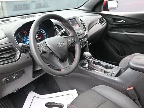 Used 2024 Chevrolet Equinox RS FWD image 15