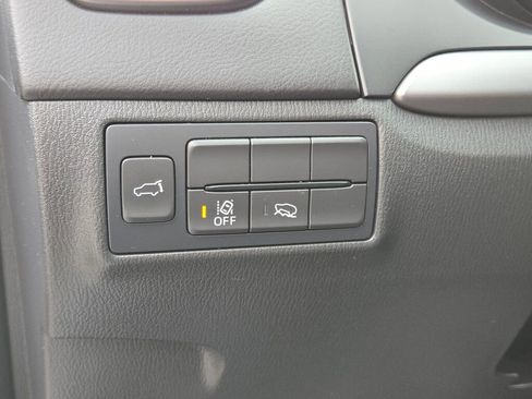 Used 2023 MAZDA CX-9 Touring image 30