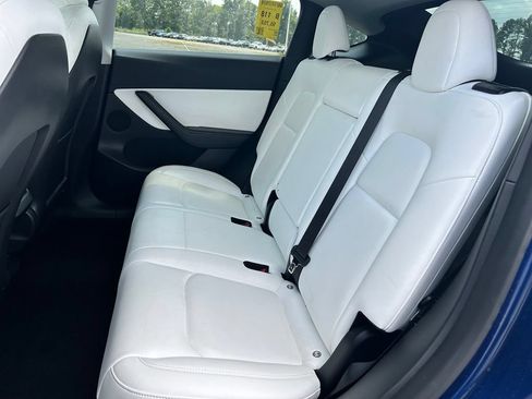 Used 2021 Tesla Model Y Performance AWD/4WD image 16
