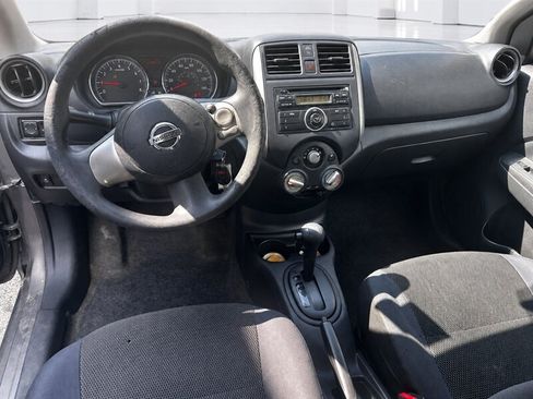 Used 2012 Nissan Versa SV FWD image 8
