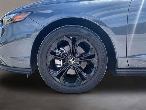 Used 2025 Honda Accord SE image 33