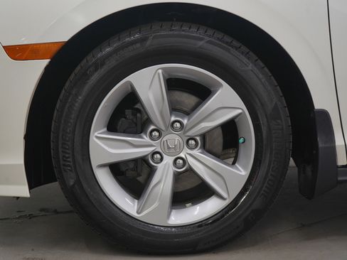 Used 2018 Honda Odyssey EX-L image 27