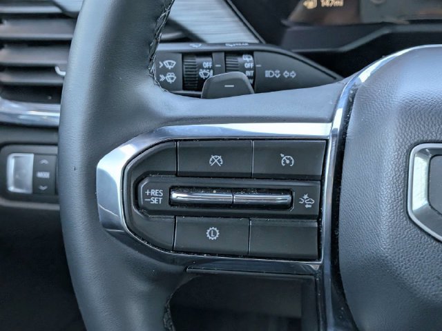 Used 2026 GMC Acadia Elevation FWD image 30