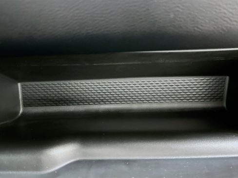 Used 2025 RAM 2500 Big Horn image 32